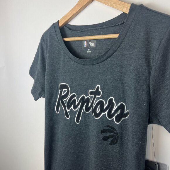 Toronto Raptors T-Shirt New with Tags - Picture 2 of 5